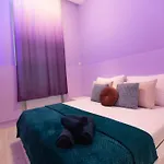 Diamond Lux - 5 Rooms, 2 Bathrooms
