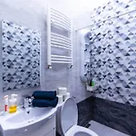شقة Diamond Lux - 5 Rooms, 2 Bathrooms