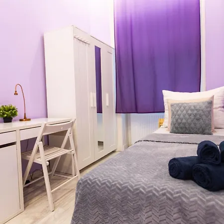 Diamond Lux - 5 Rooms, 2 Bathrooms